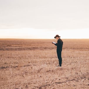celebrate world religion day - photo by Priscilla Du Preez via unsplash