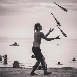  celebrate world juggling day - photo by Juan Pablo Rodriguez via unsplash